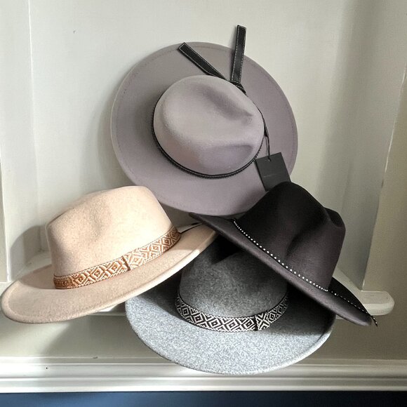 Lot 4 NEW HATS Felt Brim Fedora Panama Black Gray Tan One Size Unisex Gifts - Picture 1 of 11
